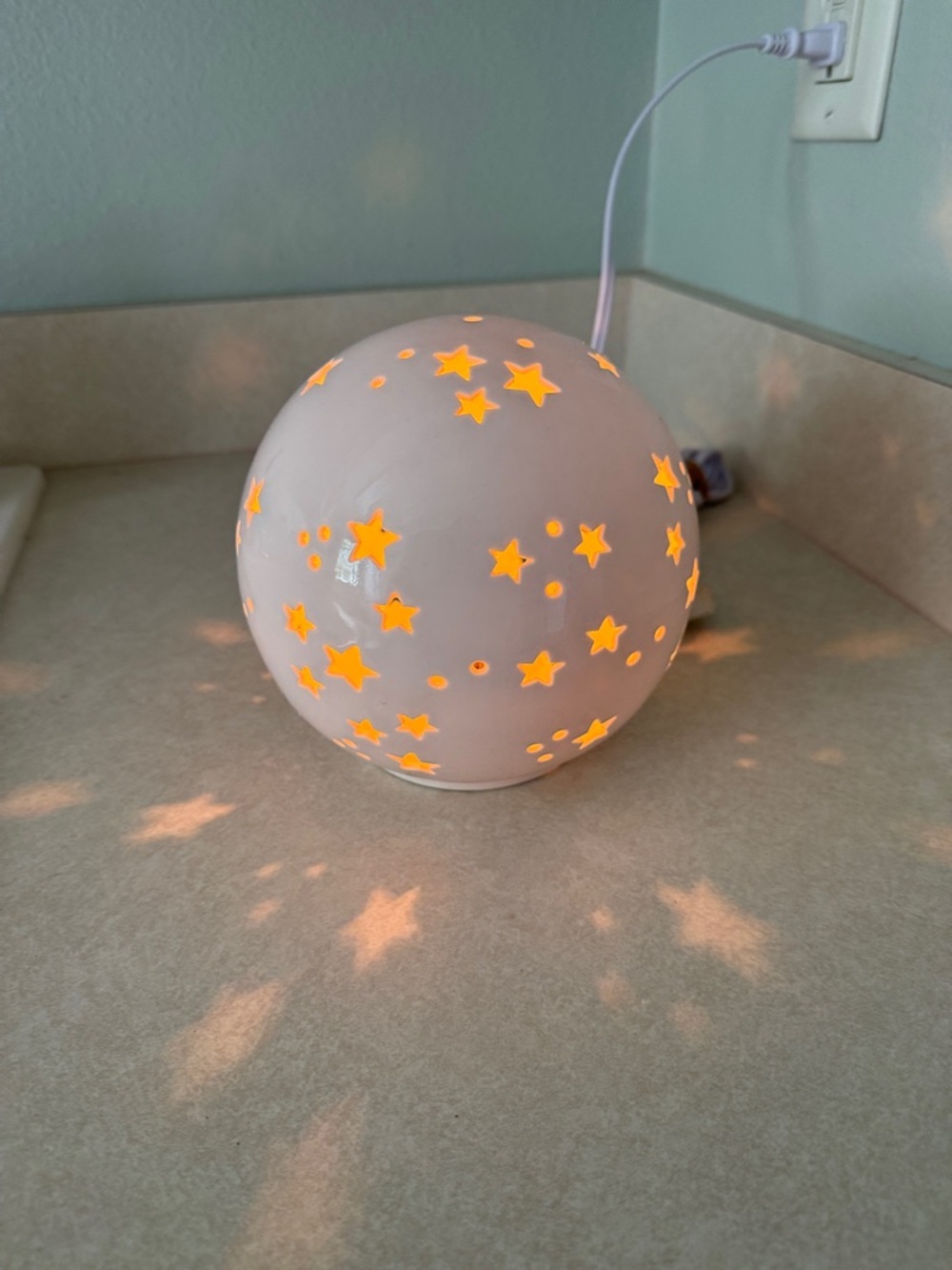 TARGET White Star Cutout Ceramic Sphere Luminary Lamp - Picture 6 of 8